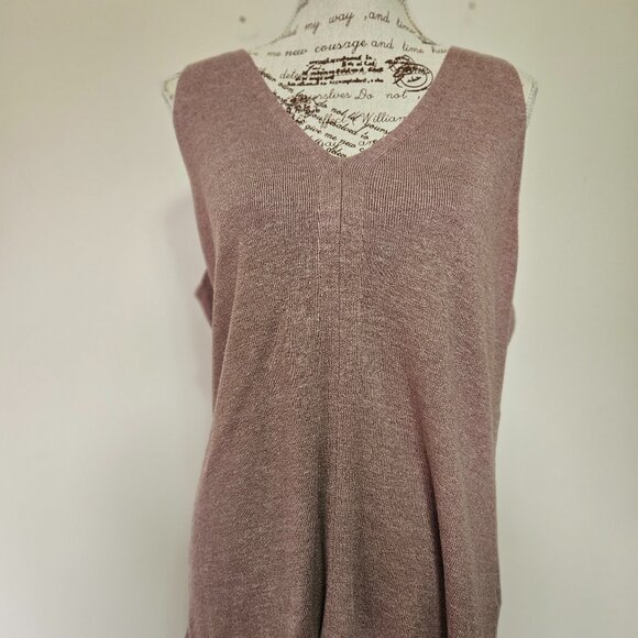 Knit Vest - Picture 1 of 9